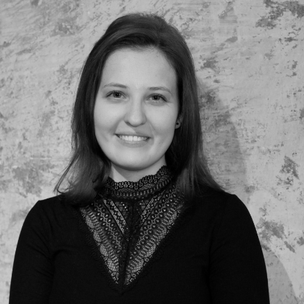 Julia Meier Foto 29.04.21, 15 33 36 Portrait sw